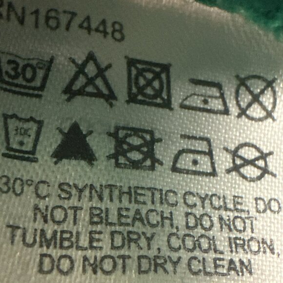 NWT~Pretty Little Thing Sz XL Cropped Cable Knit Dip Hem Sweater KELLY GREEN - Picture 14 of 16